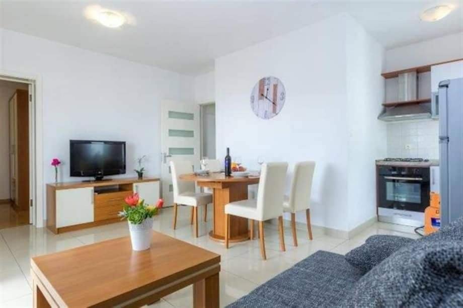 Islando 3 Apartment Новаля Екстериор снимка